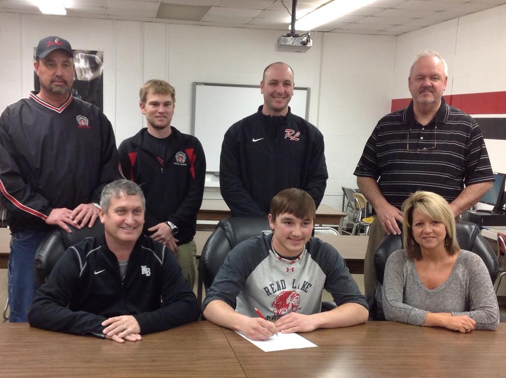 Mac_s_signing_to_Rend_Lake_large